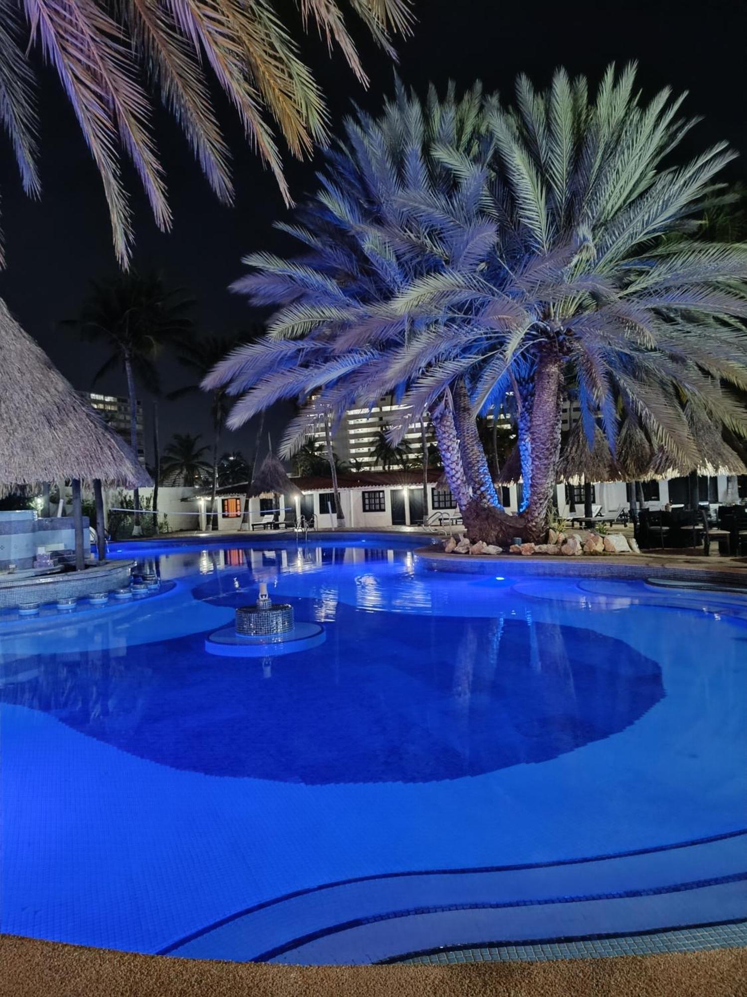 Hotel Margarita Village Porlamar Buitenkant foto