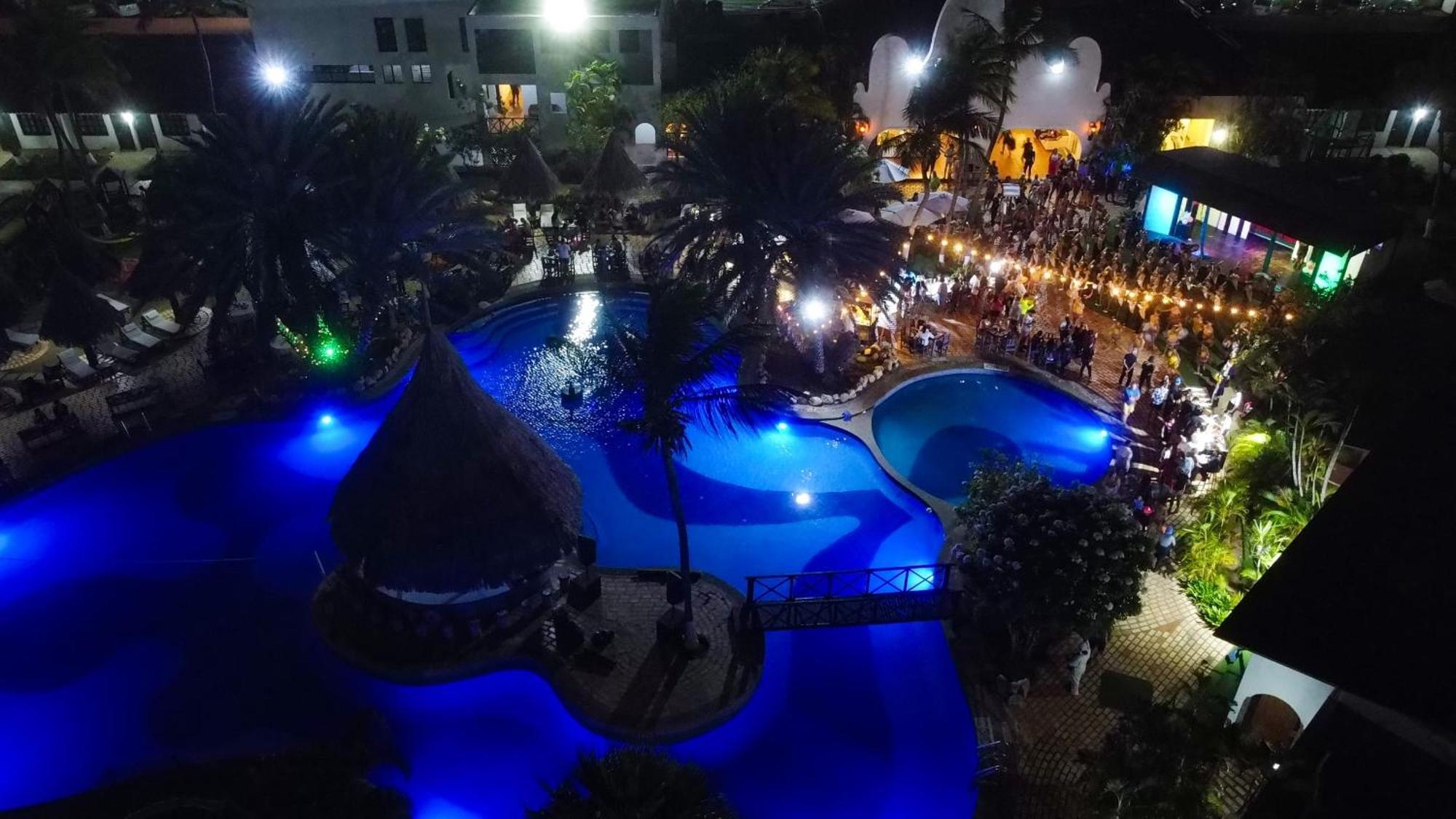 Hotel Margarita Village Porlamar Buitenkant foto