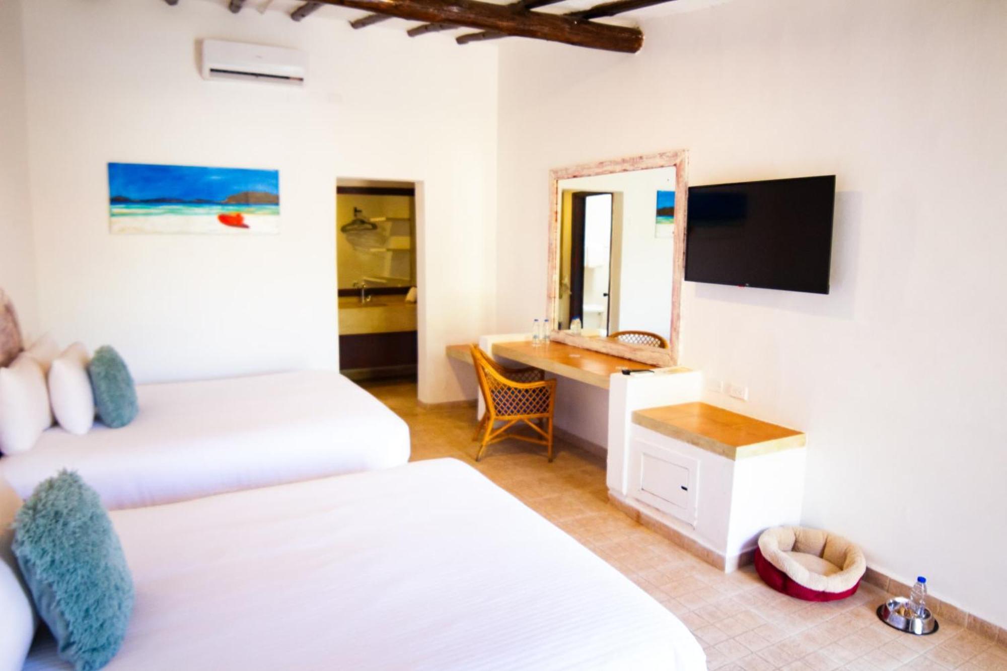 Hotel Margarita Village Porlamar Buitenkant foto